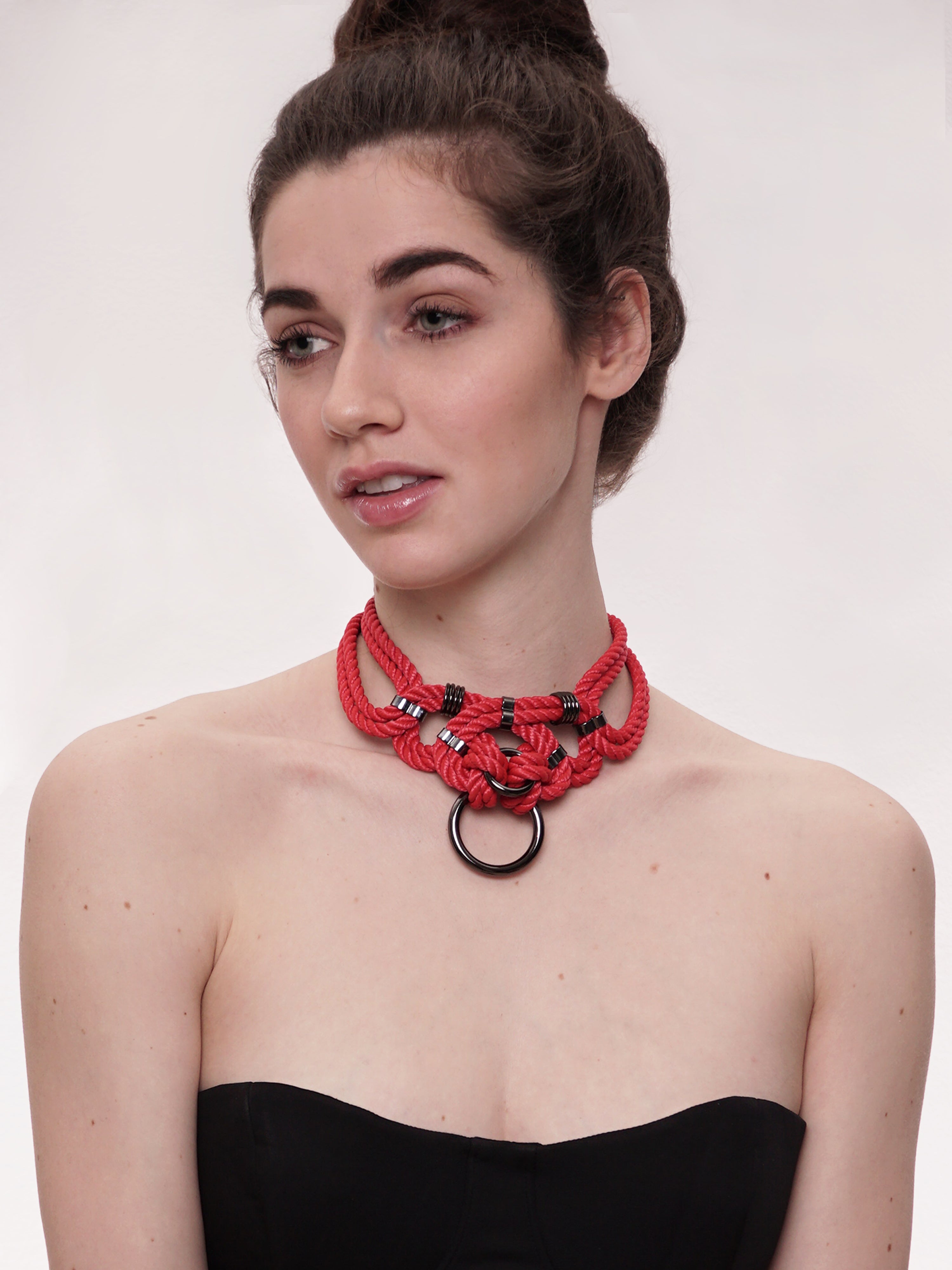 MIKA CHOKER main image 1